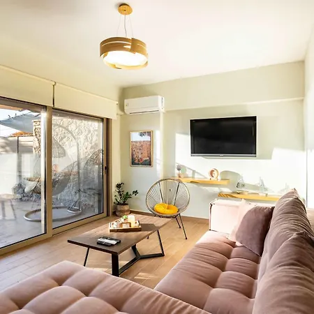 Apartment Paradise Nest - A Blissful Hideout