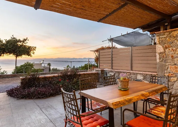 Feriehus Paradise Nest - A Blissful Hideout Verga Kalamata