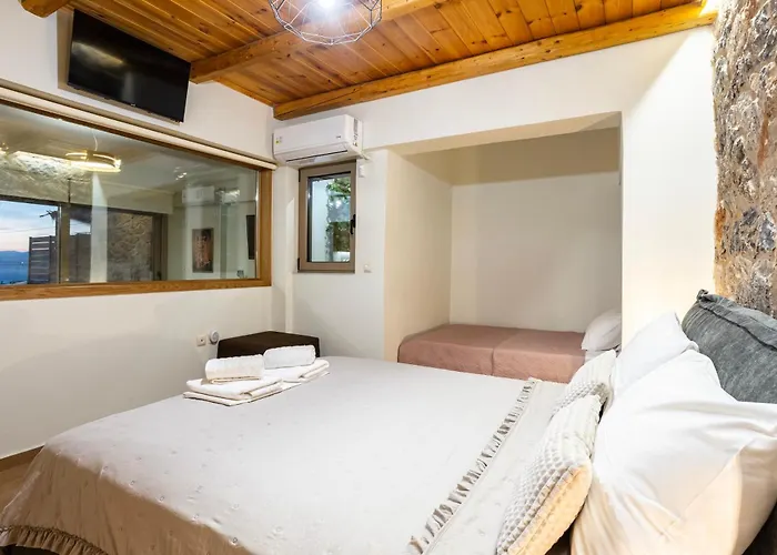 Feriehus Paradise Nest - A Blissful Hideout Verga Kalamata